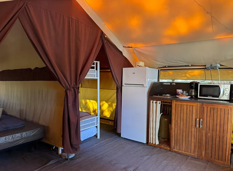 Tente Lodge Cabanon Sur Pilotis 2 Chambres