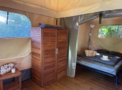 Marquise tent for 4 people, 2 bedrooms — 3
