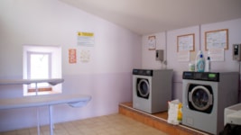 Standplaats: auto + tent/caravan of kampeerauto