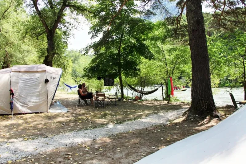 Emplacement Xxl Verdon (130M²)