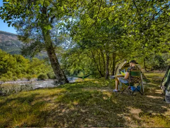 Stellplatz - Stellplatz Cerisier (100M²) - Domaine Chasteuil Verdon Provence