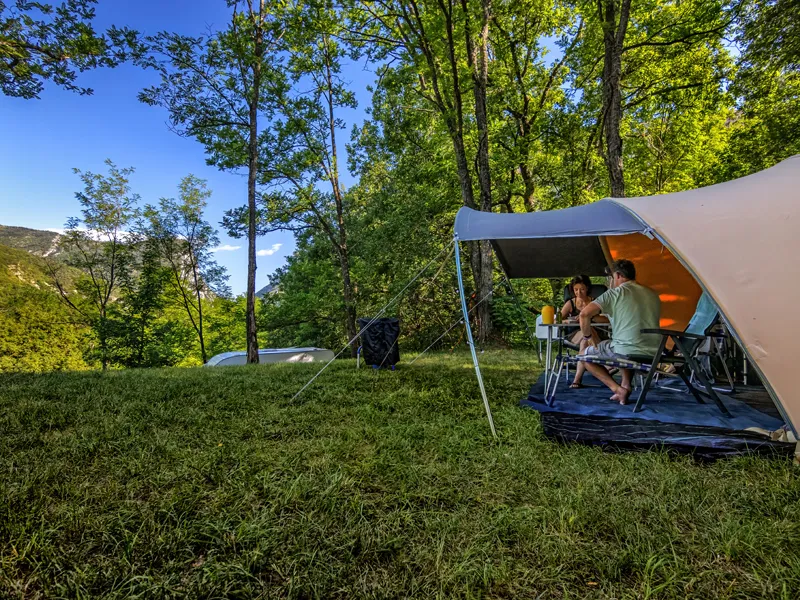 Emplacement Xxl Hauteurs (130M²)