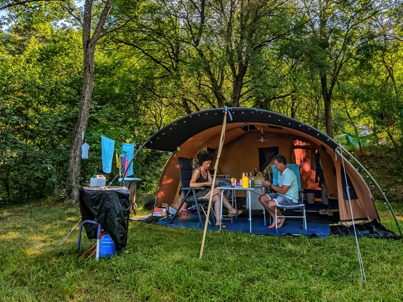 Emplacement Xxl Hauteurs (130M²)