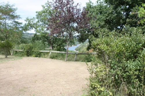 Emplacement - Forfait Nature (1 Tente, Caravane Ou Camping-Car / 1 Voiture) - image n°4 - Flower Camping de Mars