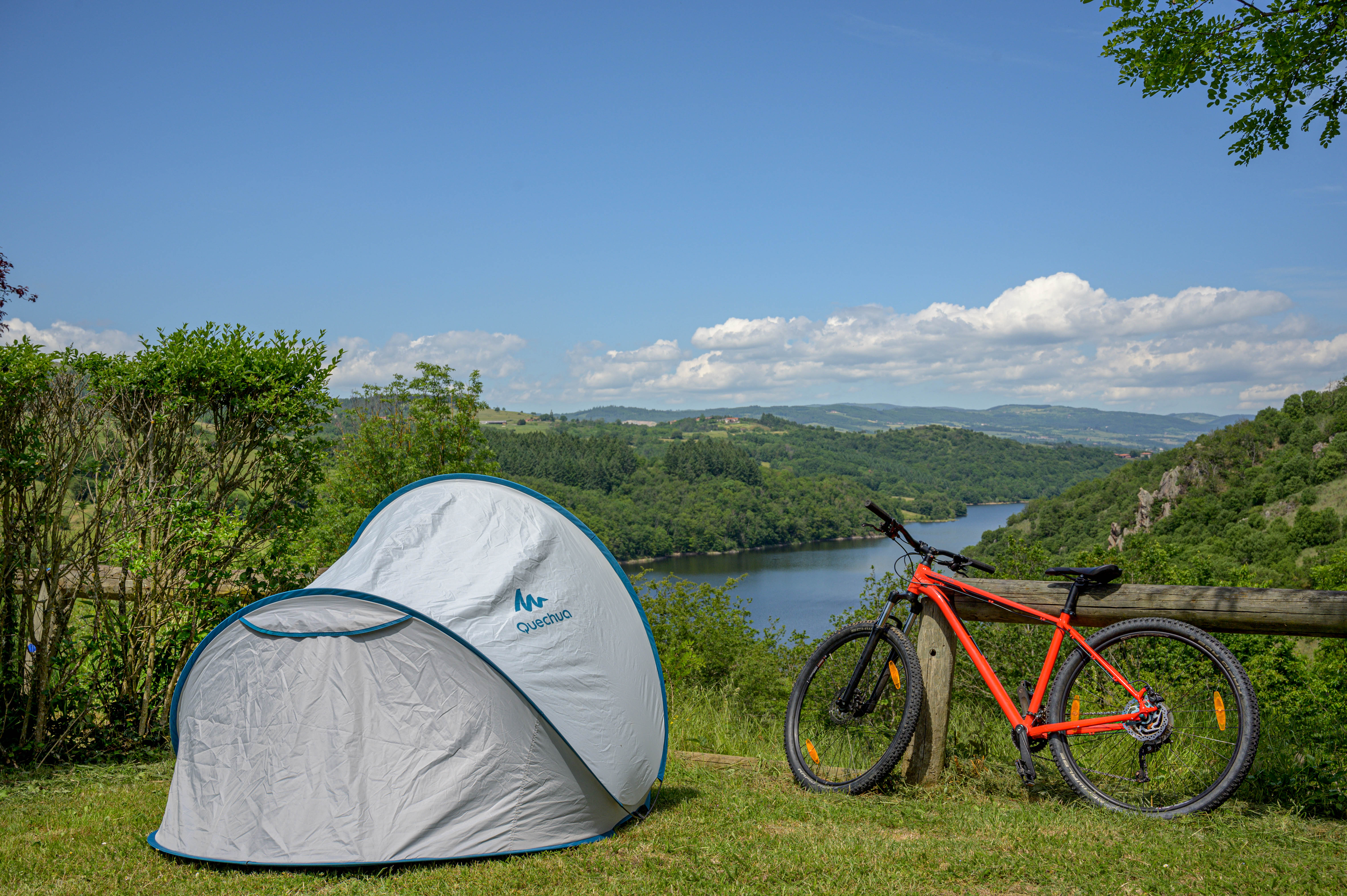 Pitch - Pitch Trekking Package By Foot Or By Bike With Tent - Flower Camping de Mars