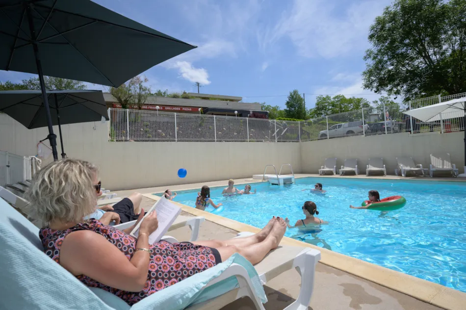 Flower Camping de Mars