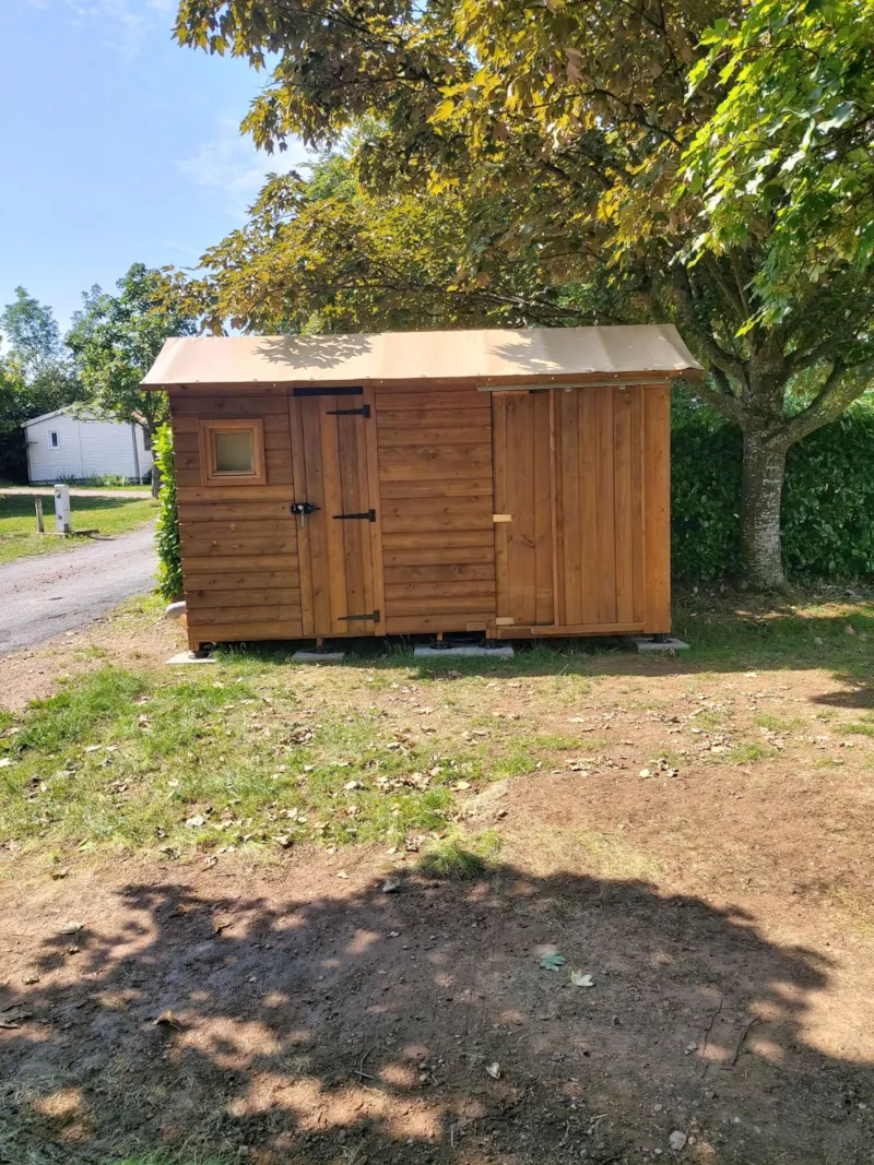 Forfait Premium Équipé D'une Freecamp (1 Tente, Caravane Ou Camping-Car / 1 Voiture)