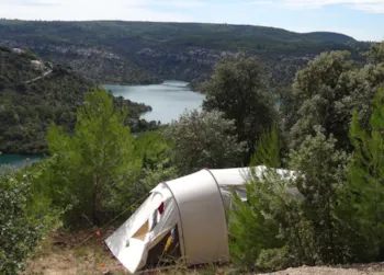 Stellplatz - Stellplatz + Zelt (Ohne Strom) - Camping naturiste Verdon Provence
