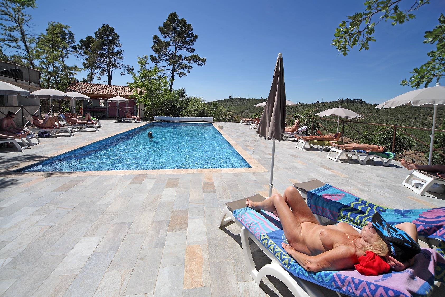 Bathing Camping Naturiste Verdon Provence - Esparron De Verdon