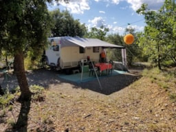 Camping naturiste Verdon Provence - image n°8 - Roulottes