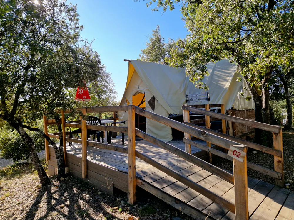 Mietunterkunft - Prm Tent - 24 M² - 1 Room - Camping naturiste Verdon Provence
