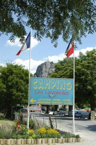 Établissement Camping Les Lavandes - Castellane