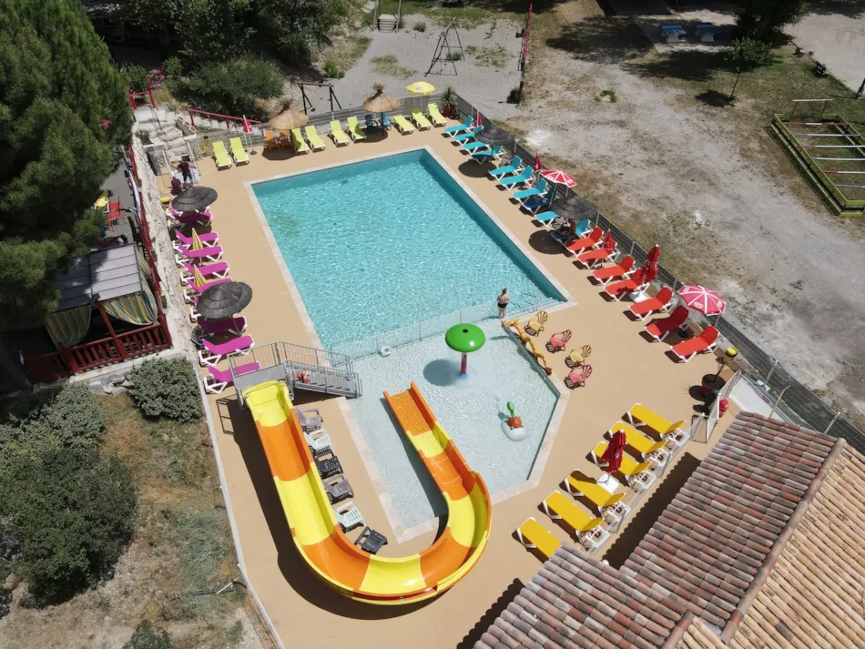 Flower Camping La Rivière