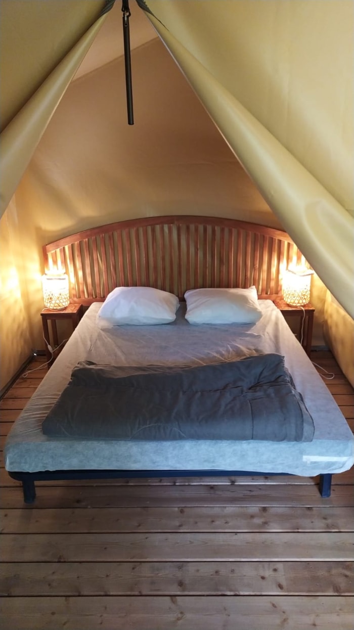 Lodge Sur Pilotis Confort 30M² (2 Chambres) + Terrasse Couverte 10M² (Sans Sanitaires Privés)