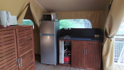 Lodge on piles Confort 30m² (2 bedrooms) sheltered terrace 10m² (without toilet blocks) — 5