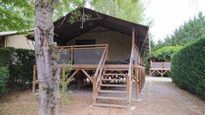 Lodge on piles Confort 46m² (2 bedrooms) sheltered terrace 10m² — 9