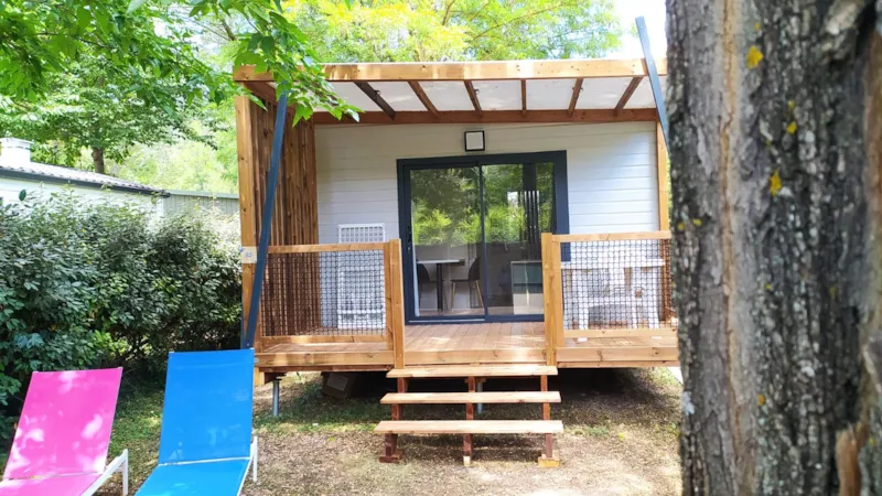 Chalet Cajou Confort 16M² (1 Chambre) + Terrasse Couverte 9M² + Clim