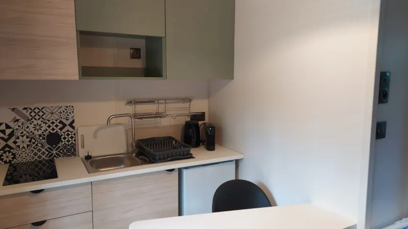 Chalet Cajou Confort 16M² (1 Chambre) + Terrasse Couverte 9M² + Clim