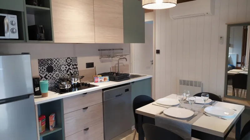 Chalet Badiane Climatisé Premium 35M² - 2 Chambres - 2 Salles De Bain + Terrasse 19M²