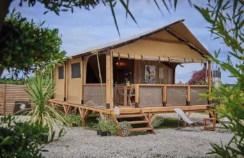 Mietunterkunft - Lodge Auf Dem Confort 34M²  (2 Zimmer) - Überdachte Terrasse 10M² - Flower Camping La Rivière