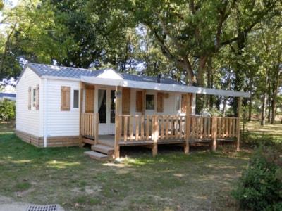 DIAMOND - 28m² - 2 bedrooms - TV - air conditioning - insect screens - 1 VEHICLE INCLUDED