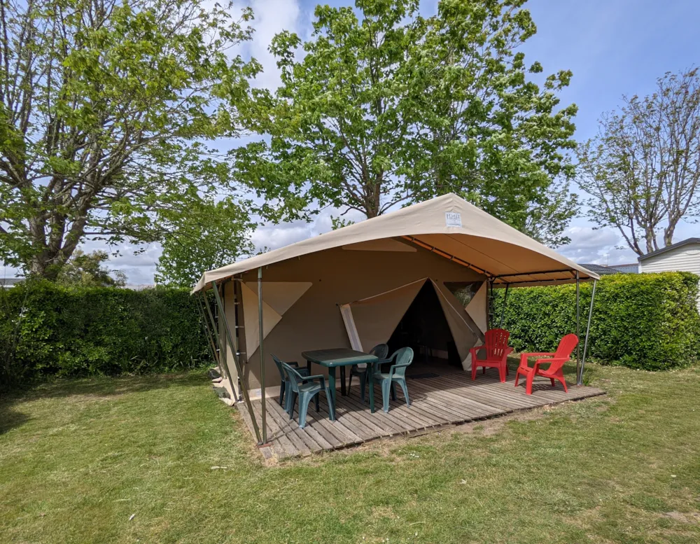Location - Bungalow Toilé Canada - 2 Chambres - CAMPING de KERALOUET