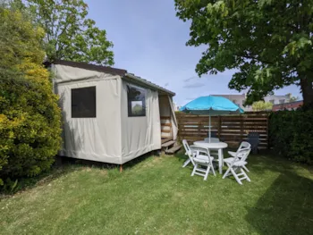 Mietunterkunft - Bungalow Aus Halbzelt - 2 Schlafzimmer - CAMPING de KERALOUET