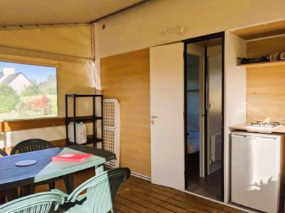 Semi-canvas bungalow - 2 bedrooms — 3