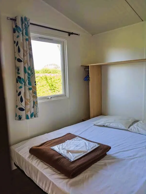 Bungalow Semi-Toilé - 2 Chambres