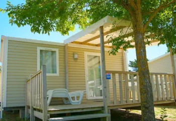 Mietunterkunft - Mobilheim Komfort 18M² (1 Zimmer) + Halbüberdachte Terrasse - Flower Camping Les Paludiers