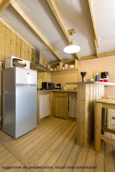 Sweetflower on stilts Premium 43m² (2 bedrooms) with terrace 11m² + TV + sheets included
