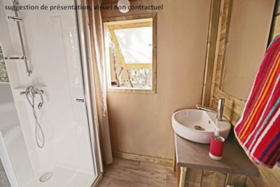 Sweetflower on stilts Premium 43m² (2 bedrooms) with terrace 11m² + TV + sheets included