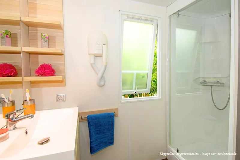 Mobil-Home Standard 18M² (1 Chambre) + Tv + Terrasse Semi-Couverte