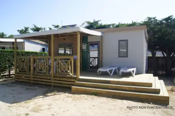 Accommodation - Mobile Home Confort 29M² (2 Bedrooms) + Tv + Half-Covered Terrace - Flower Camping Les Paludiers