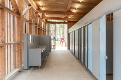 SIGNATURE Pitch with equipped terrace / D — 6