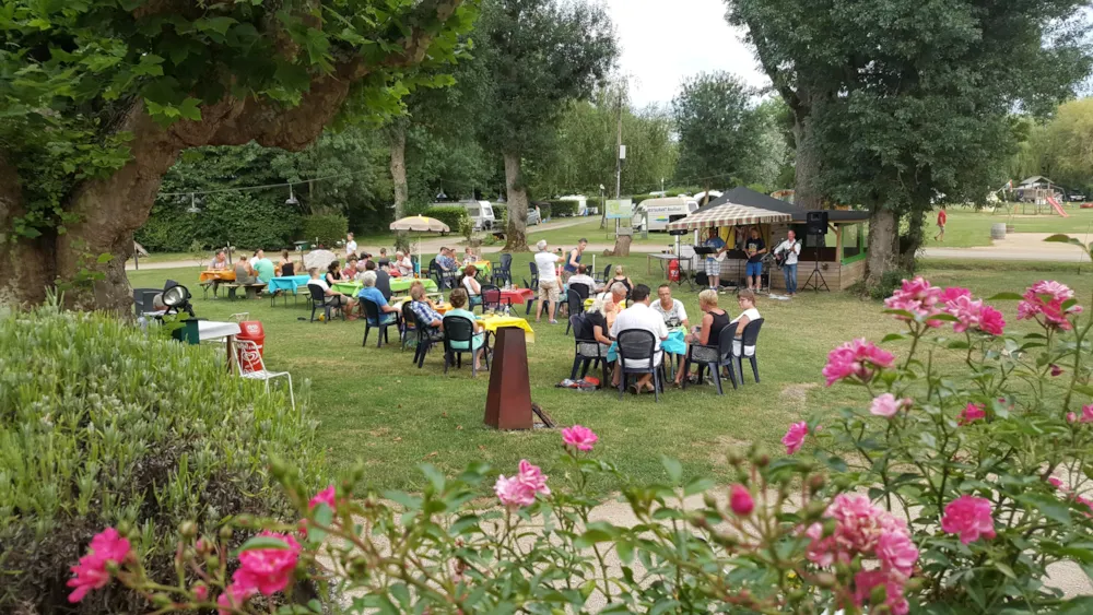 Camping Aux Rives du Soleil - image n°24 - Ain