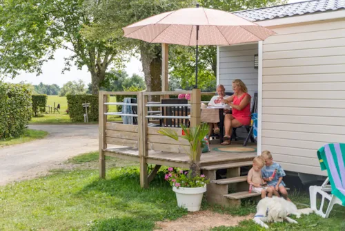 Mietunterkunft - Mobilheim Alizé 4P + Klim + 1 Auto - image n°2 - Camping Aux Rives du Soleil