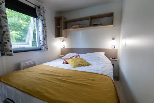 Mietunterkunft - Mobilheim Alizé 5P + 1 Auto + Airco - image n°5 - Camping Aux Rives du Soleil