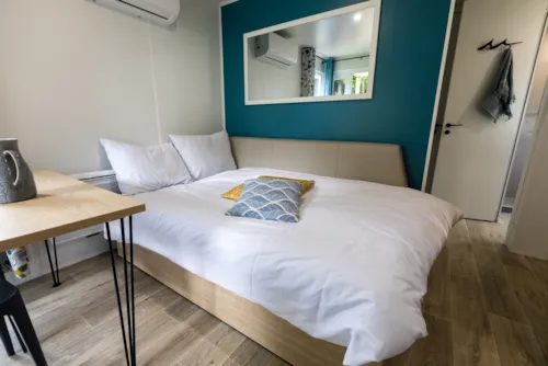 Mietunterkunft - Mobilheim Alizé 5P + 1 Auto + Airco - image n°6 - Camping Aux Rives du Soleil