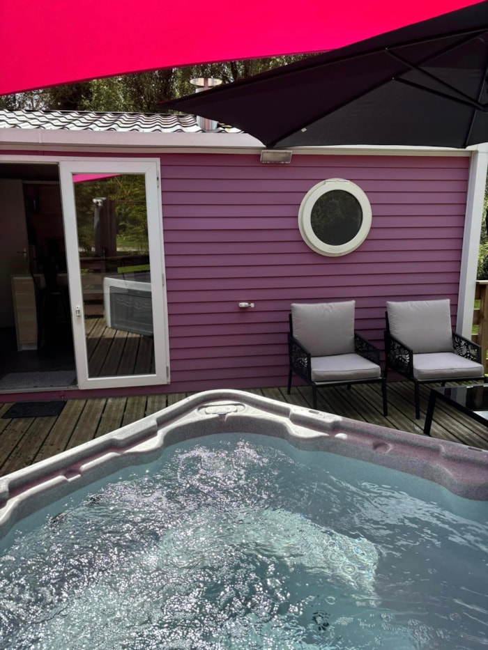 13-La Folle Entreprise 32M2 (2Ch - 2/6Pers.) + Jaccuzzi + Lits Faits + Serviette + Kit Boissons + Tv