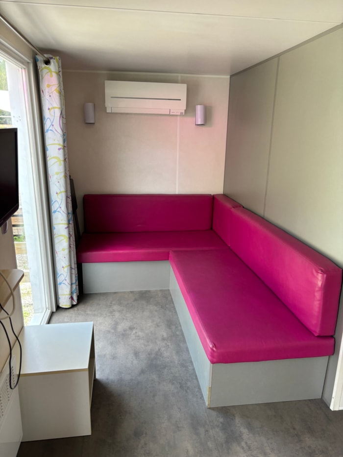 13-La Folle Entreprise 32M2 (2Ch - 2/6Pers.) + Jaccuzzi + Lits Faits + Serviette + Kit Boissons + Tv