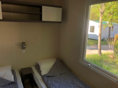 33 PRIVILEGE "Cigalou" Mobile-home O'phéa 754 T 26m² - 2 bedrooms