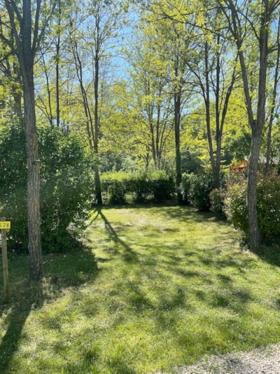 03 Pitch L Auto + Electricity 6A +100m²