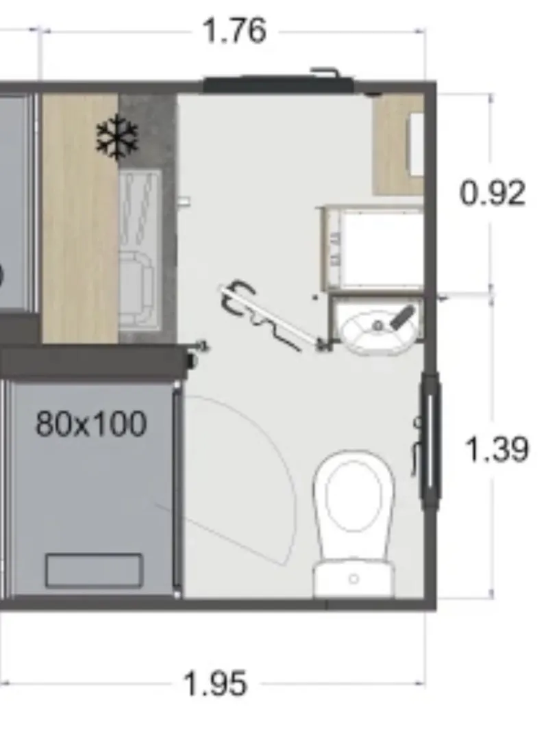 07 Empl. Xlpluxe Sanit.Privat Véhicule + Électricité 10A + Sanitaires/Cuisine Privée +150M²