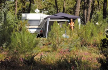 Emplacement - Infini : Emplacement Caravane Ou Camping Car (9M Et +) - Euronat Village Naturiste