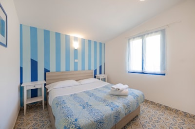 Bungalow superior (air-conditioning, TV, hair dryer) — 4