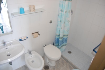 Bungalow Superior with air conditioning/heating, TV, hairdryer. — 7