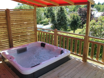 Mobile-home Côté Jardin  - 2 bedrooms + terrace + TV + SPA
