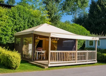 Accommodation - Wooden Tent - 2 Bedrooms + Terrace - Camping Manoir de Penn Ar Ster