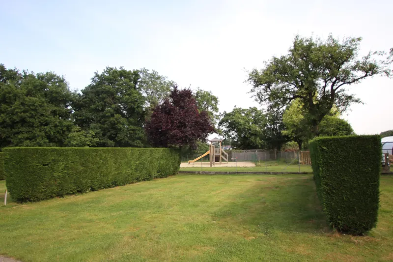 Emplacement + Voiture